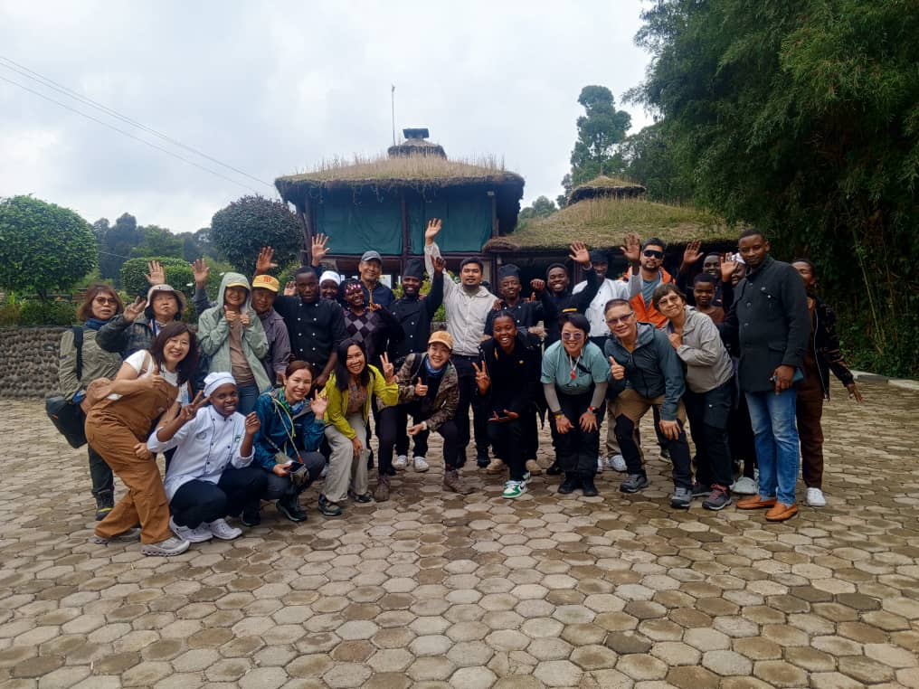 Rwanda Gorilla Trekking from China