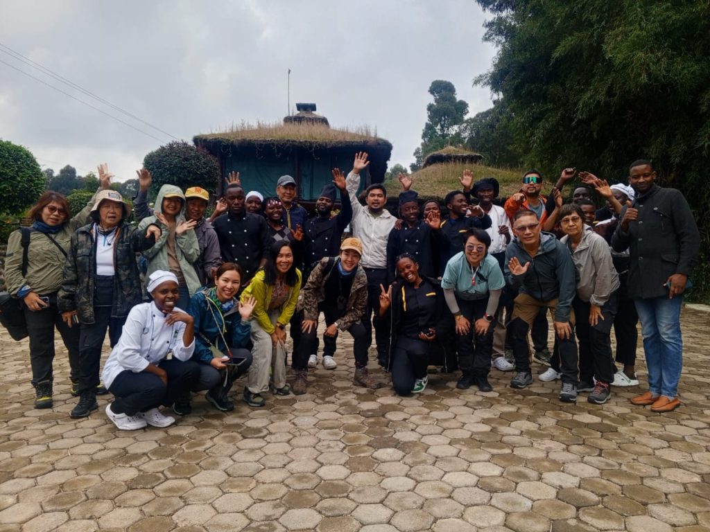 Rwanda Gorilla Trekking from Korea