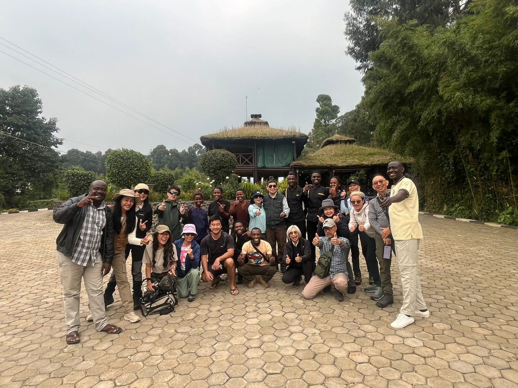 Uganda Gorilla Trek from Philippines